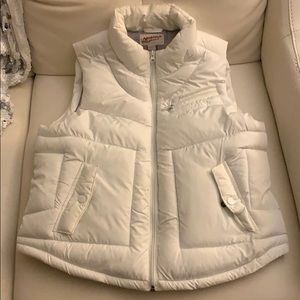 Two puffer vest (green/white)